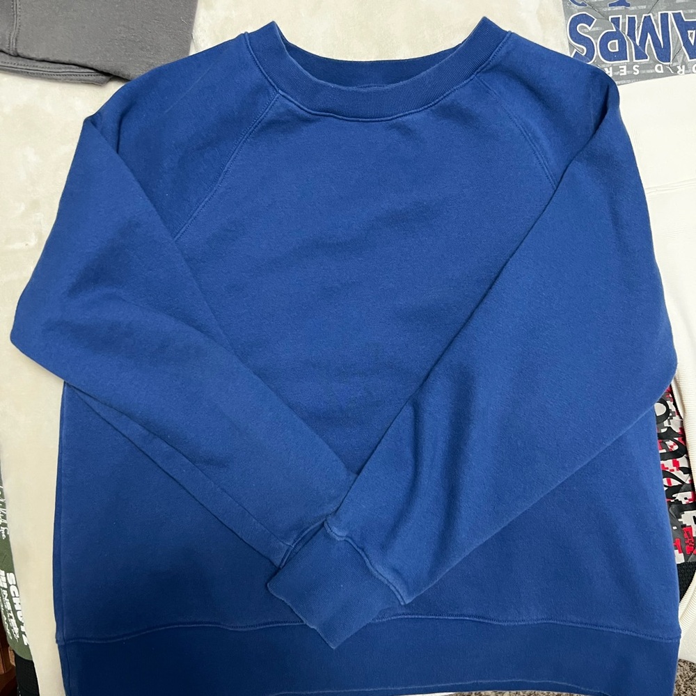 Banana Republic Women’s Crewneck Sweater large - Picture 4 of 4